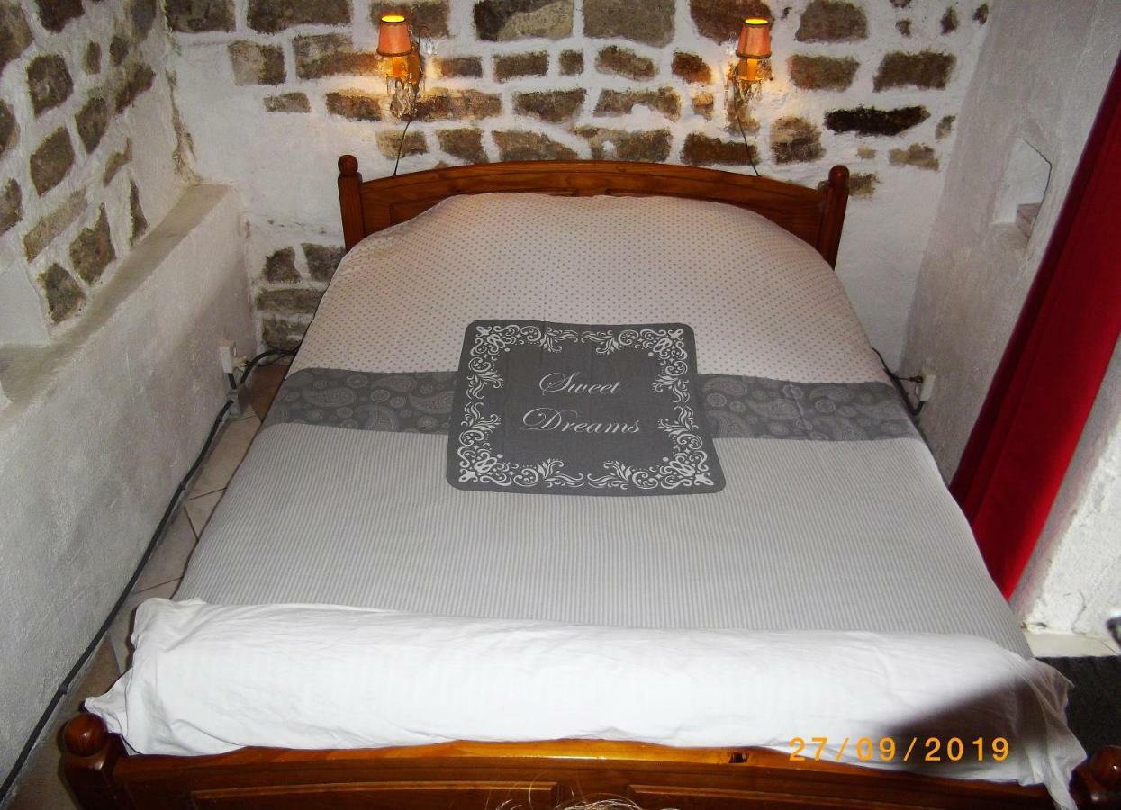 Dependance Du Moulin Galuzot Bed & Breakfast Saint-Vallier  Екстериор снимка
